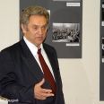 Леонид Диамент выступает на открытии выставки «Путь к Победе» в центре «Холокост»